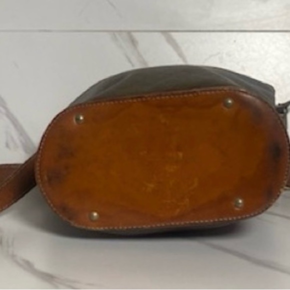 CELINE CROSSBODY, VINTAGE, AUTHENTIC - Picture 9 of 13